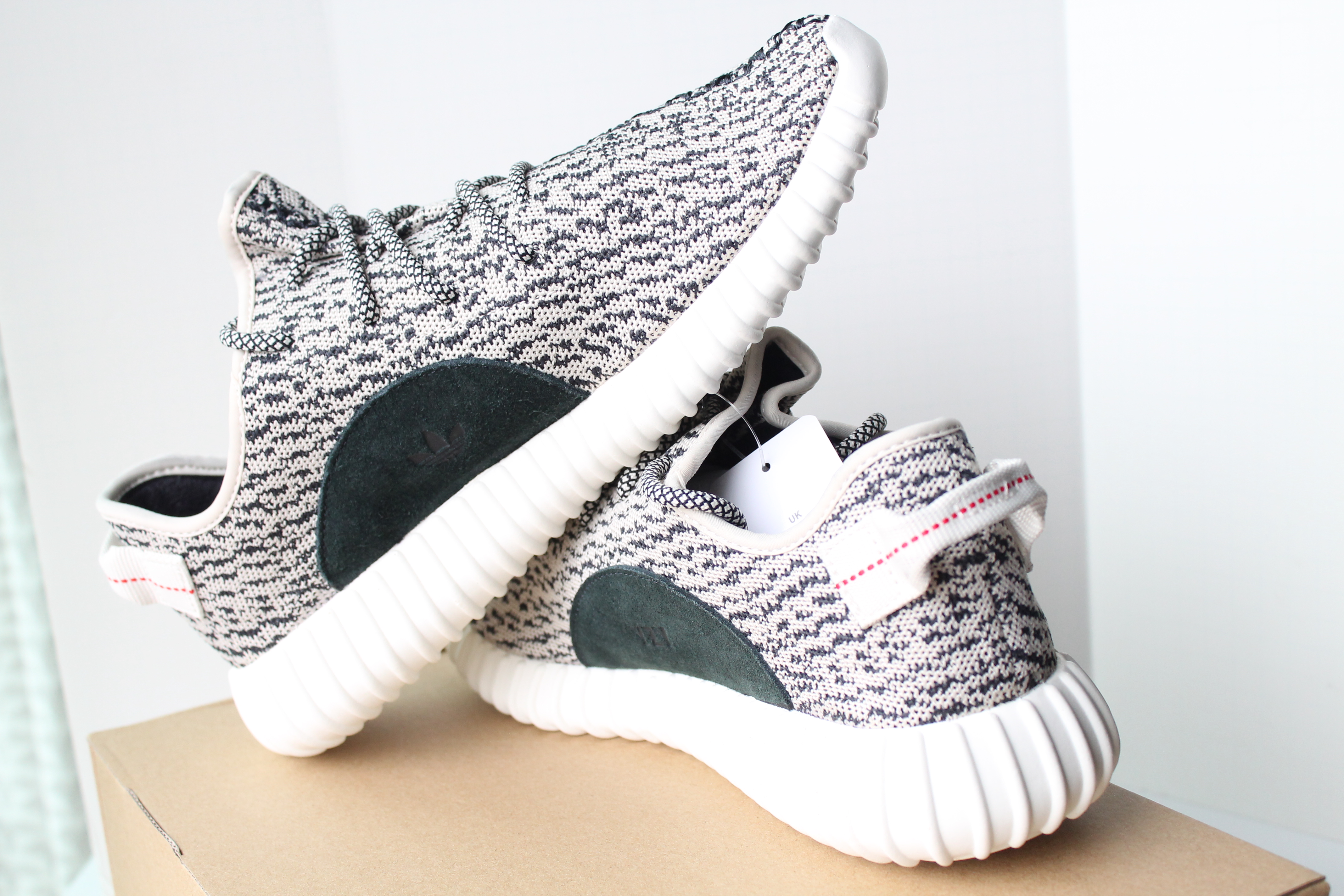 (FULL REVIEW) David's 10th Batch Yeezy 350 Boost 'Turtle Doves' 