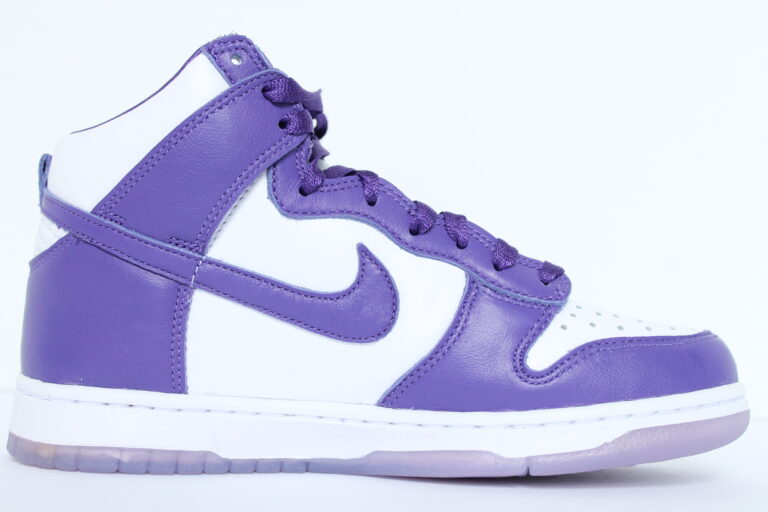 women nike dunk high wmns varsity purple