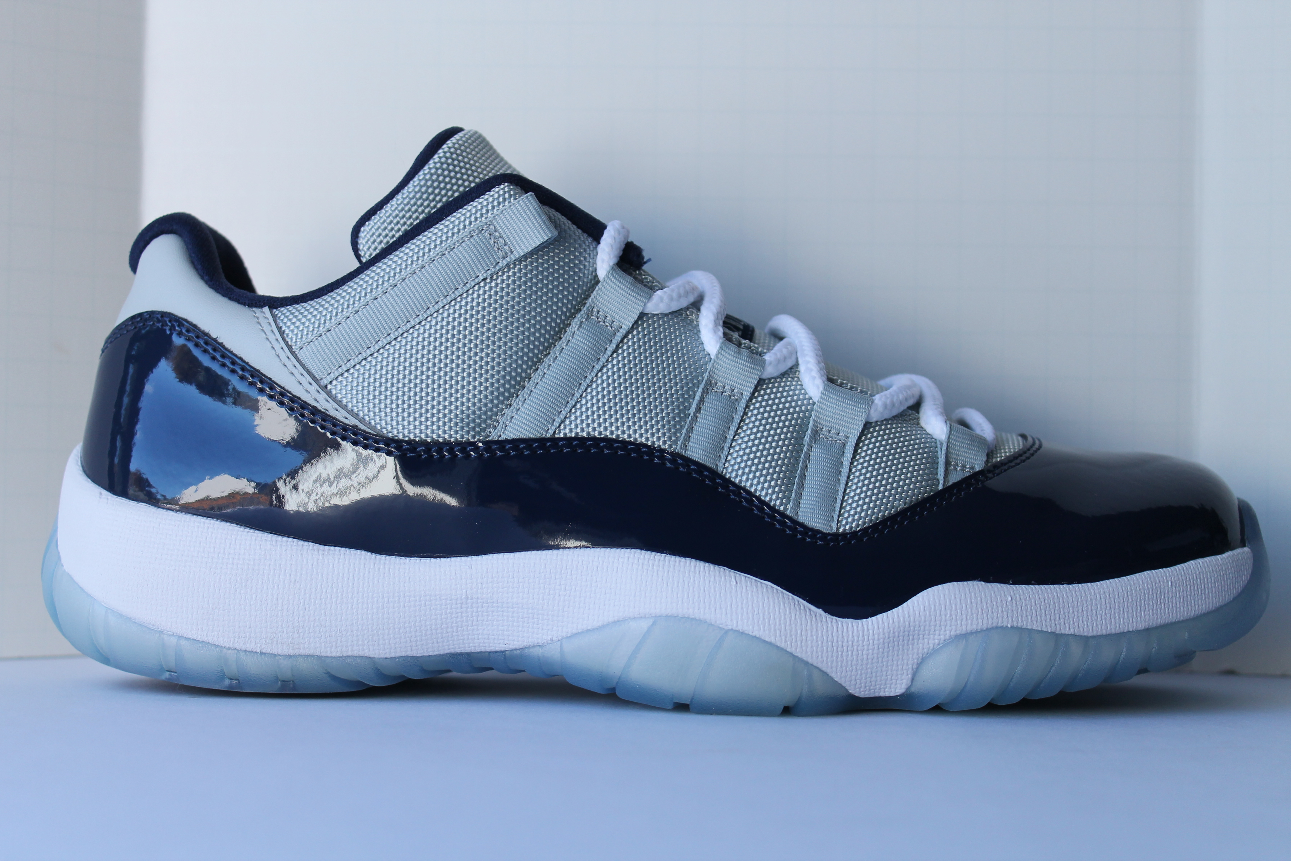 Air Jordan 11 Retro Georgetown