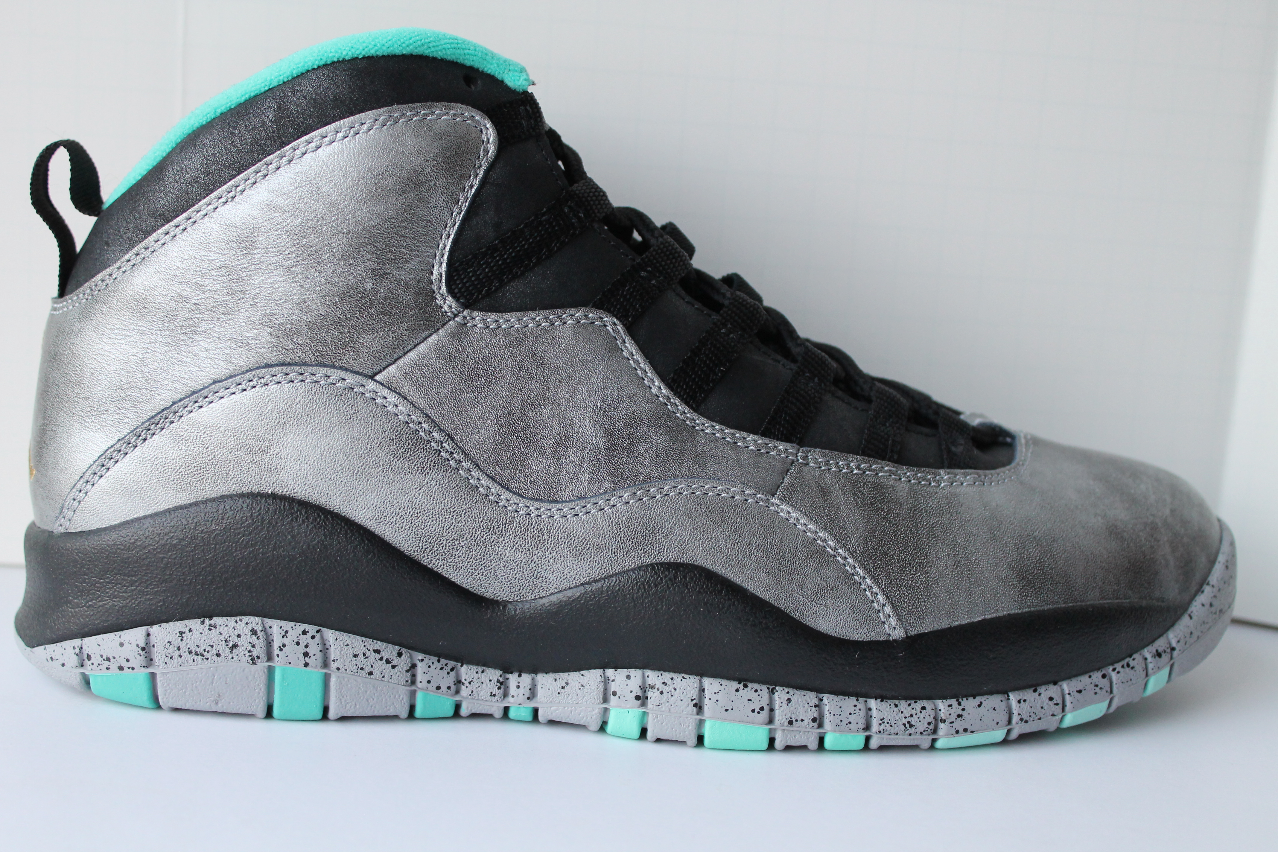 Air Jordan 10 Lady Liberty