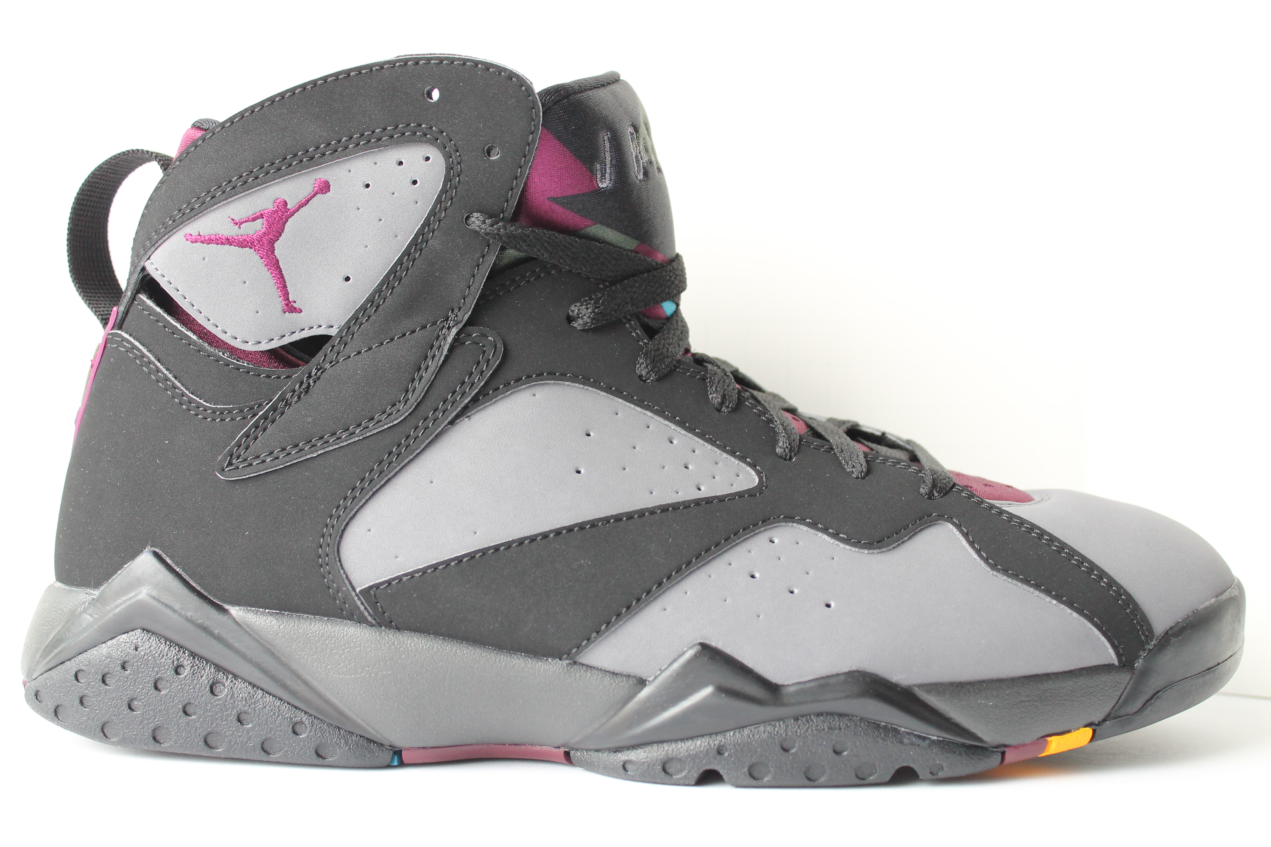 Air Jordan 7 Retro Bordeaux