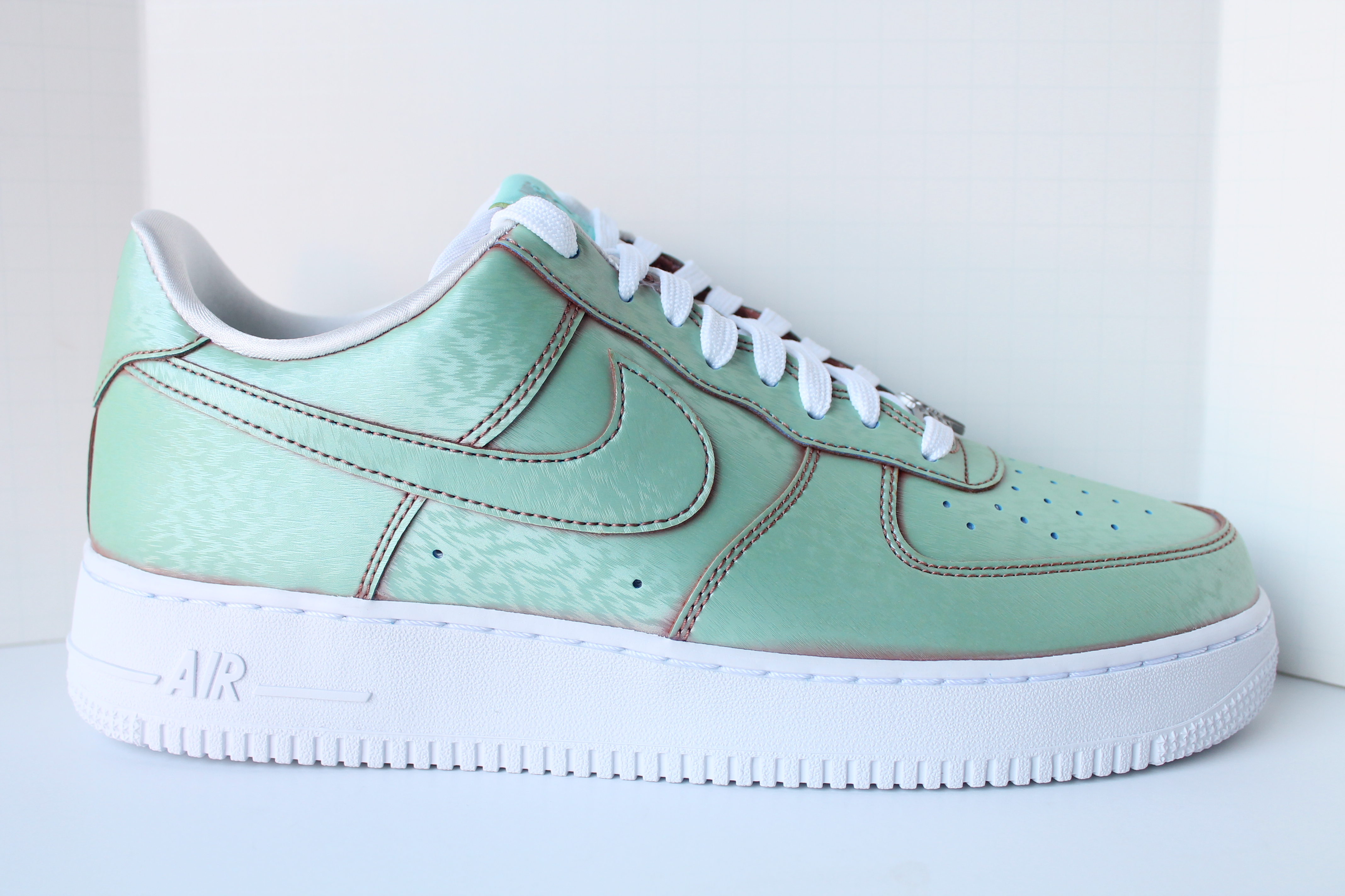 Аир форс тиффани. Nike Air Force 1 Low Lady Liberty. Nike Air Force 1 07 lv8. Nike Air Force 1 Low. Nike Air Force 1 Low 07.