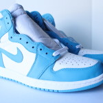 Air Jordan 1 Retro High OG UNC