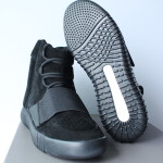 Adidas Yeezy Boost 750 - Pirate Black