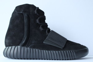 Adidas Yeezy Boost 750 - Pirate Black