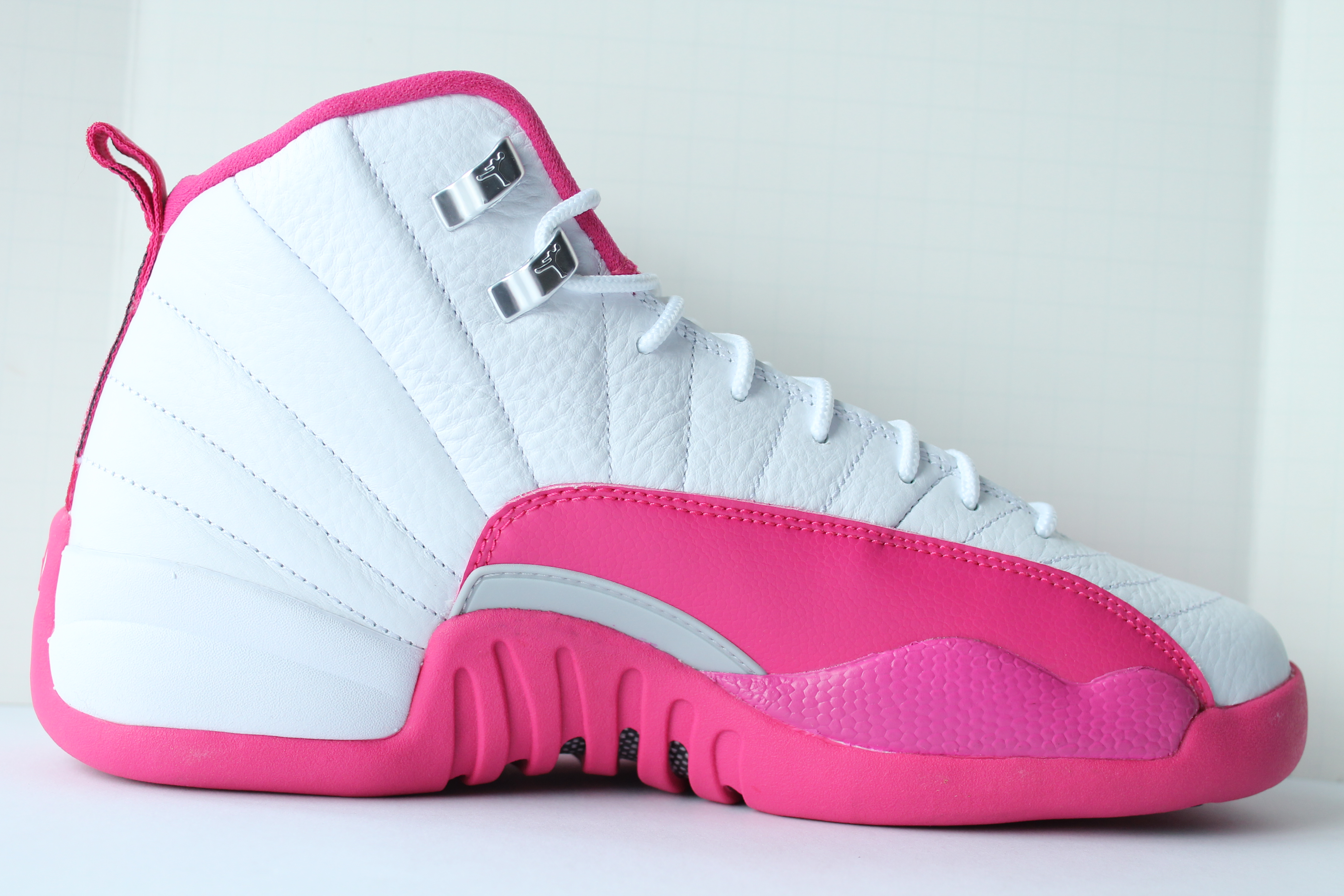 AuthentKicks | Air Jordan 12 Retro