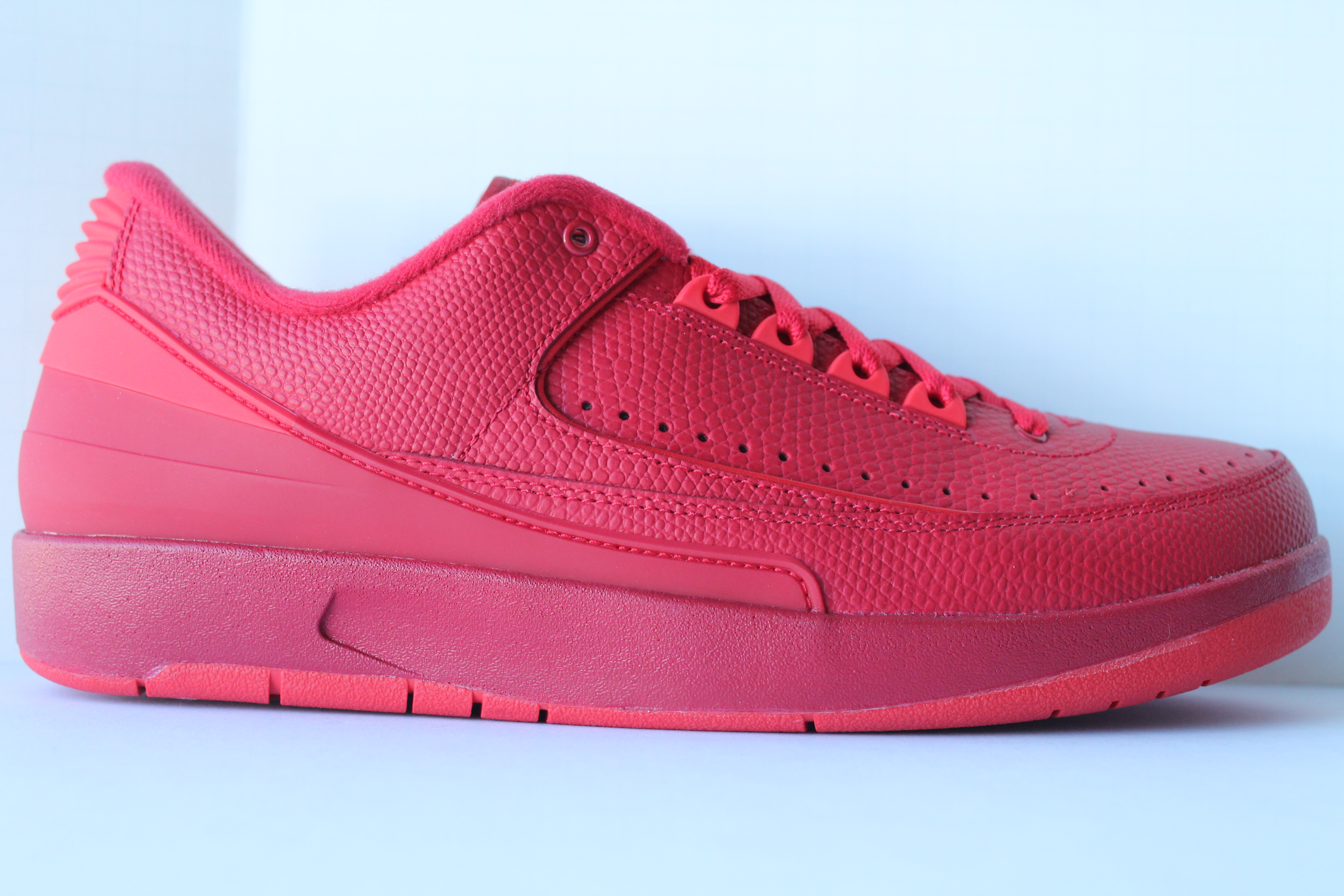 Air Jordan 2 Retro Low - Red