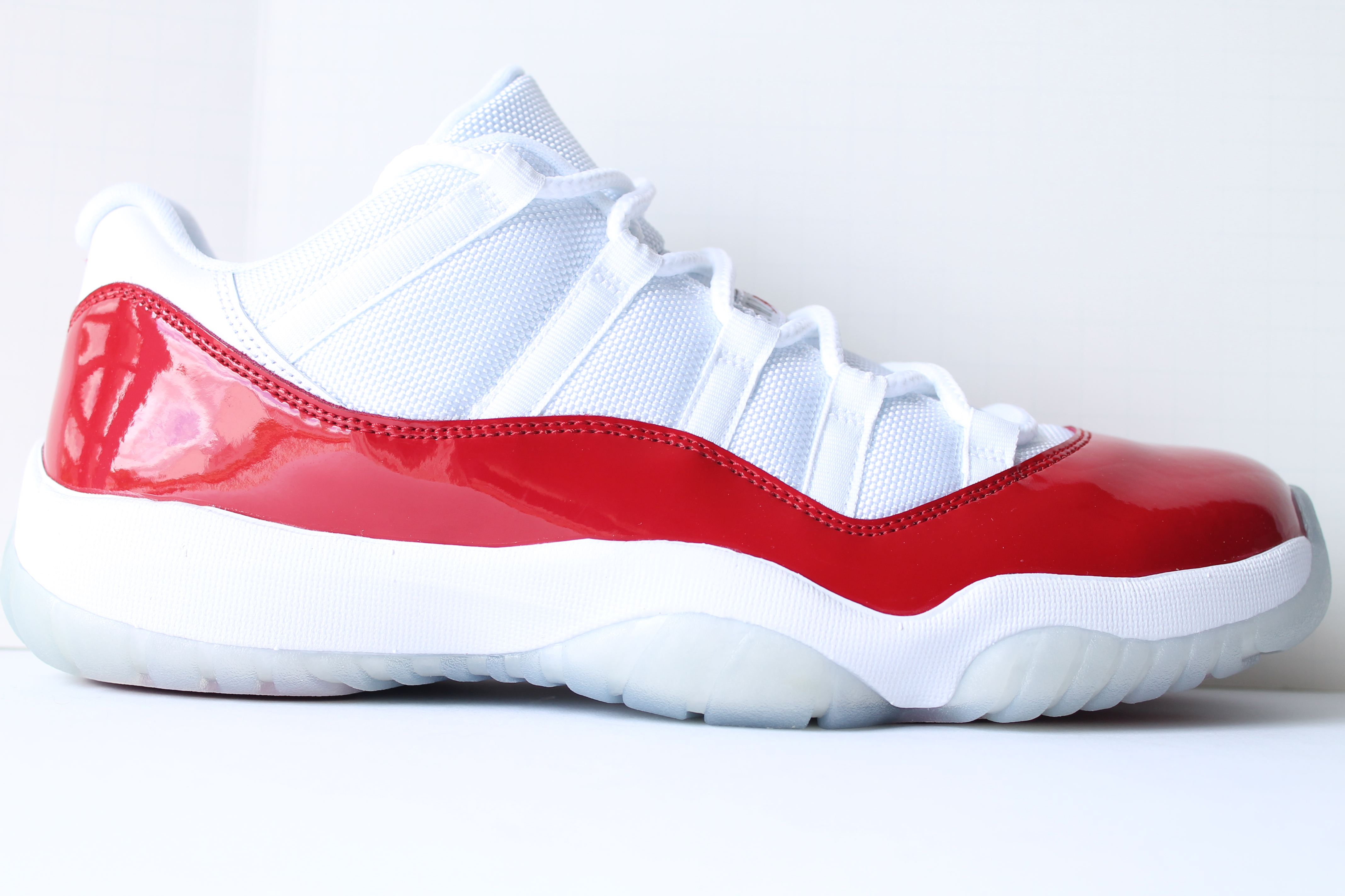 air jordan 11 cherry red