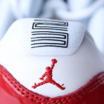 Air Jordan 11 Retro Low - Cherry Red