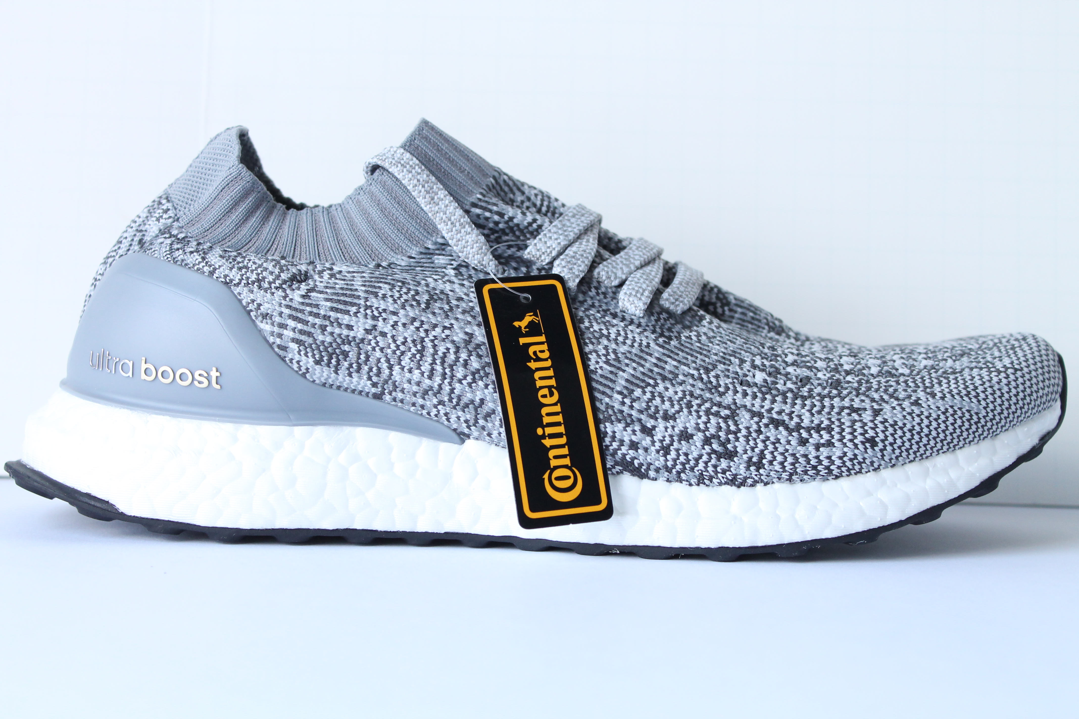 Adidas Ultra Boost Uncaged - Grey