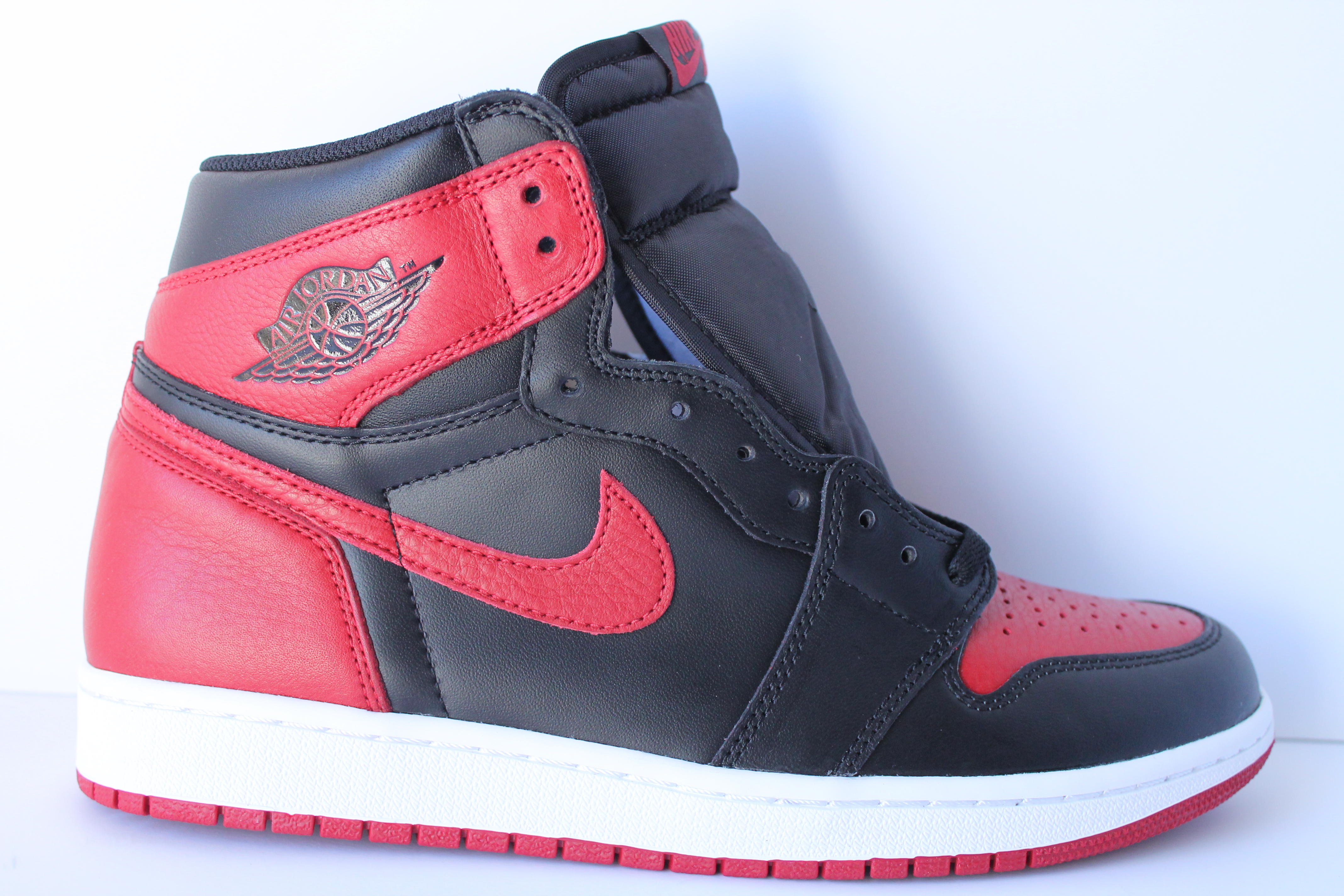 air jordan 1 retro high og banned