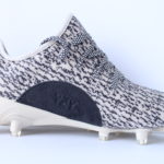 Adidas Yeezy Cleat 350 - Turtle Dove