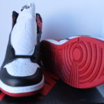 Air Jordan 1 Retro High Black Toe - Image 3