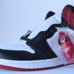 Air Jordan1 Retro High Black Toe