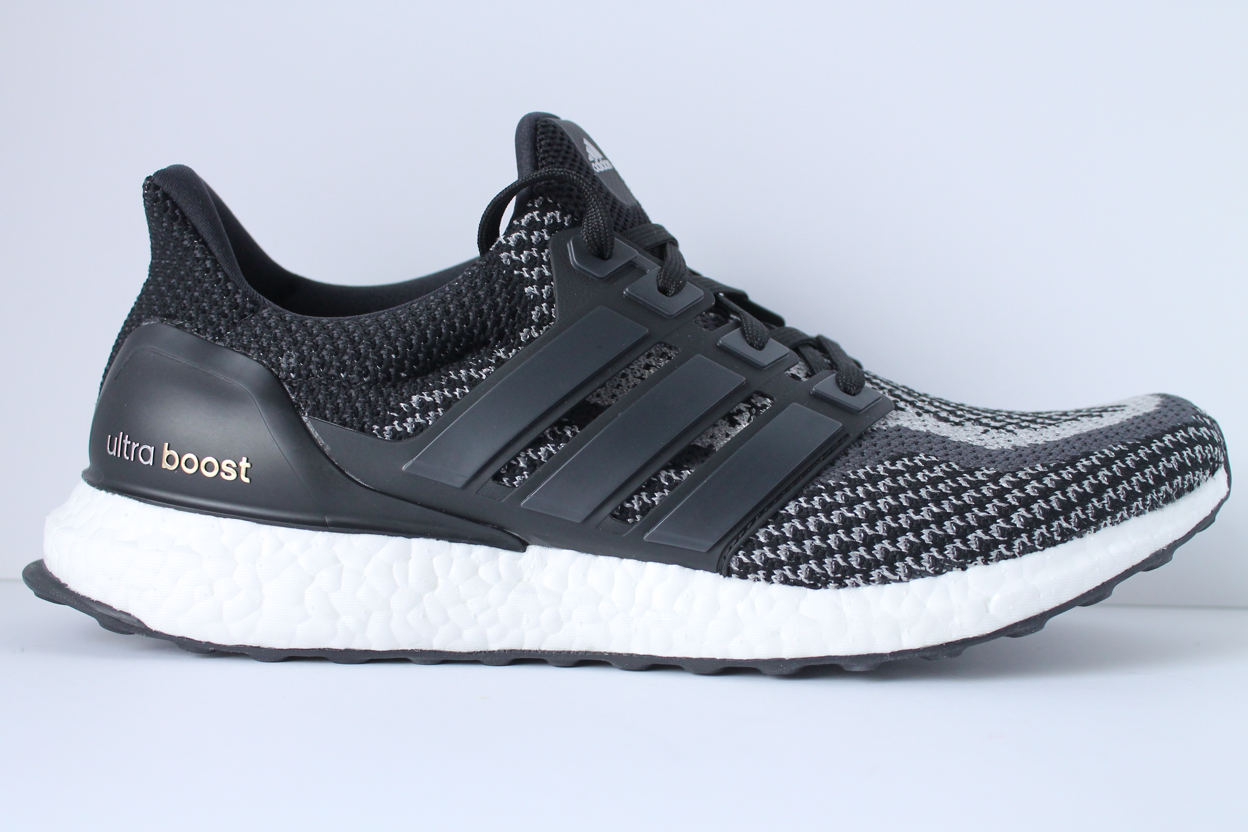 Adidas Ultra Boost Reflective Gradient 2.0 - Black/White