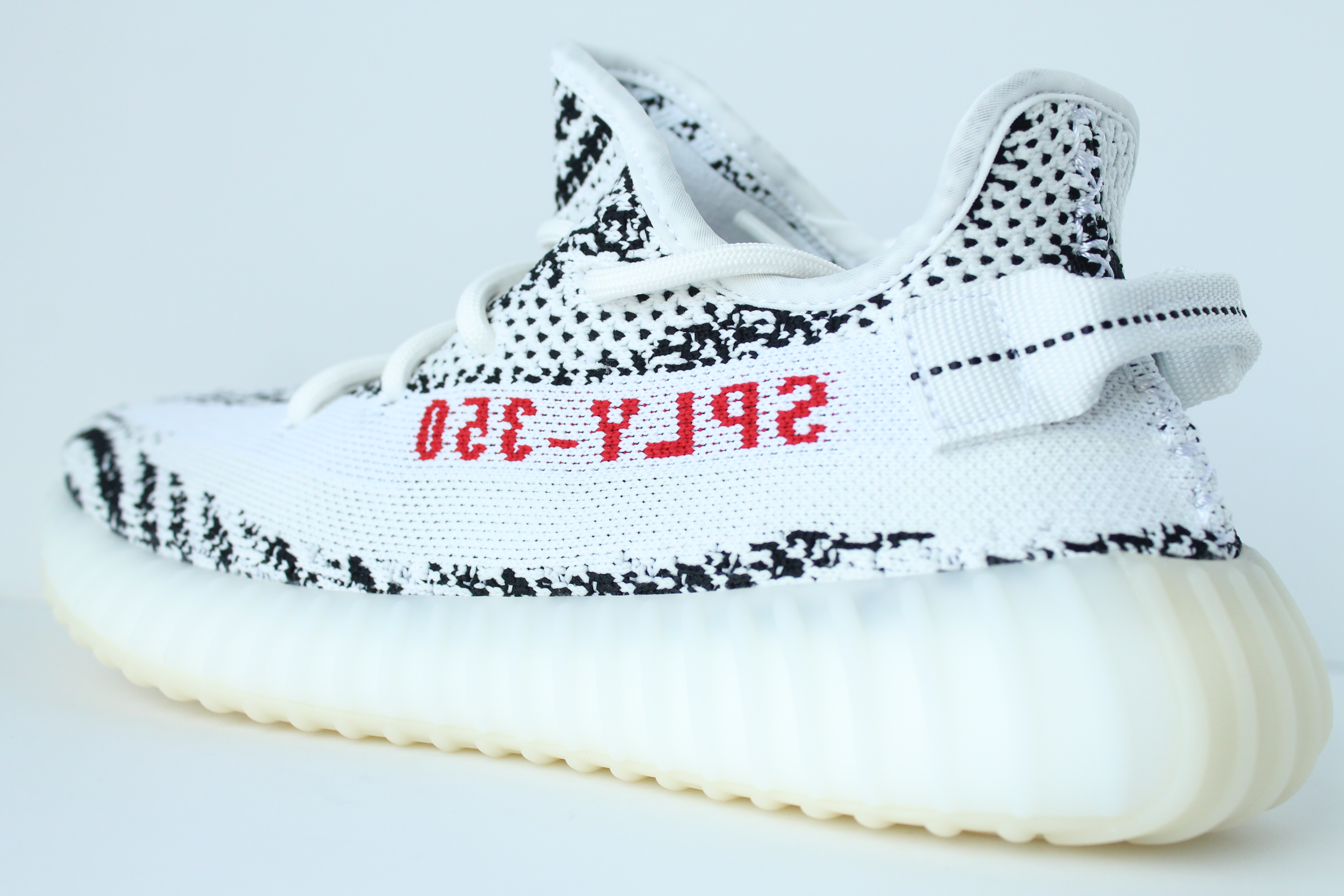 yeezy 350 zebra cheap