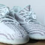 ADIDAS YEEZY BOOST 350 V2 BLUE TINT - Image 8