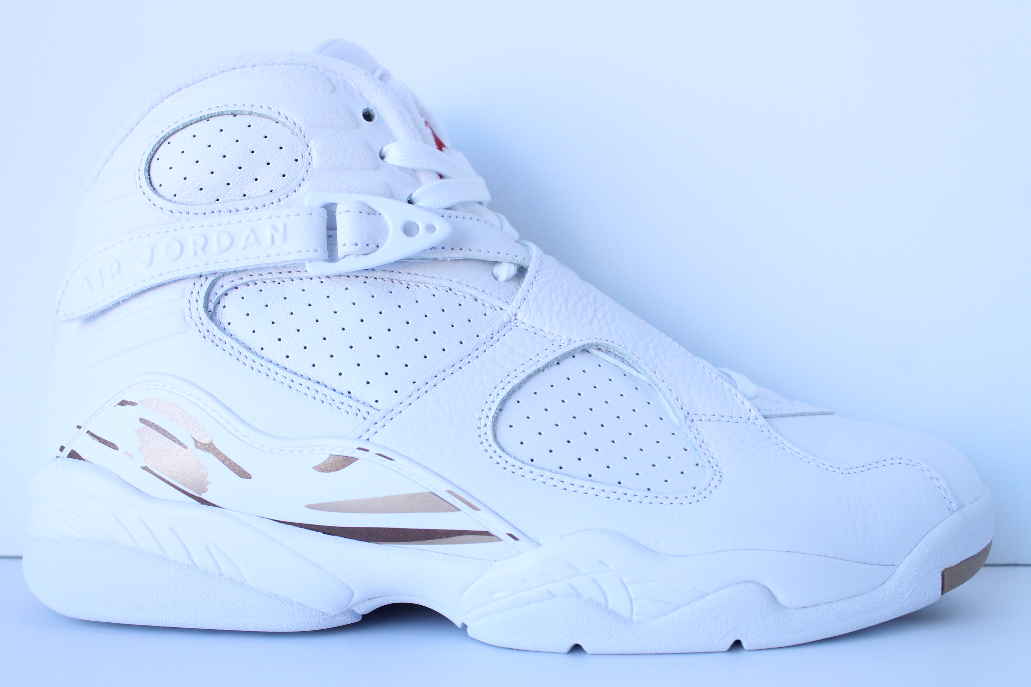 Air Jordan 8 Retro OVO