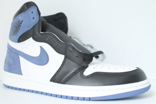 AuthentKicks | Air Jordan 1 Retro High OG Blue Moon