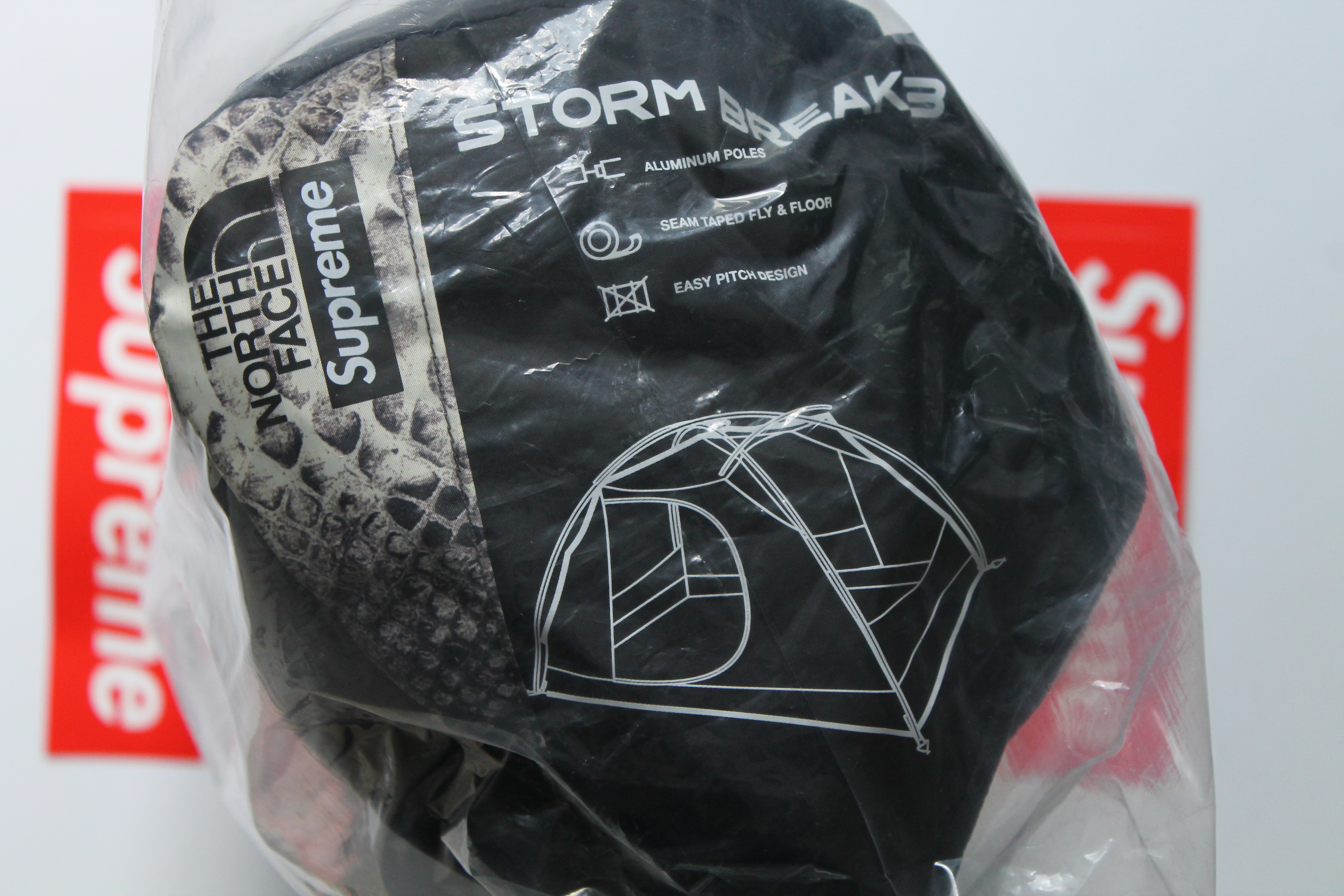 Supreme®️/ The North Face®️ Snakeskin Taped Seam Stormbreak 3 Tent