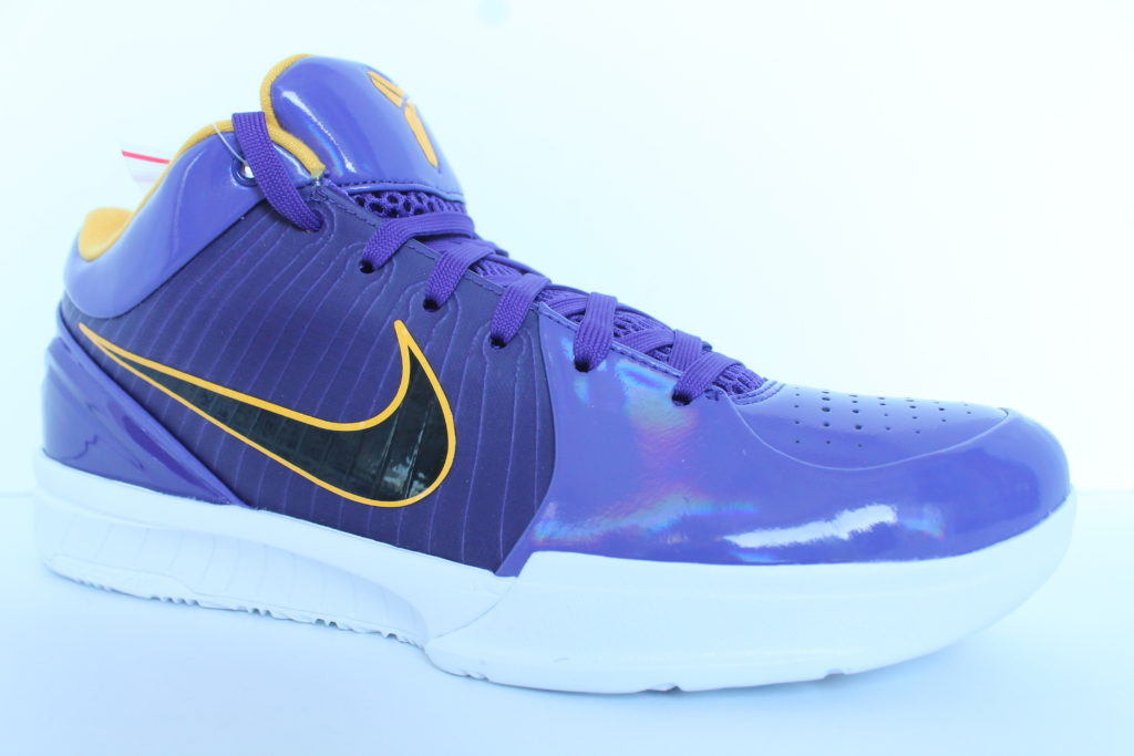 kobe 4 undefeated pack