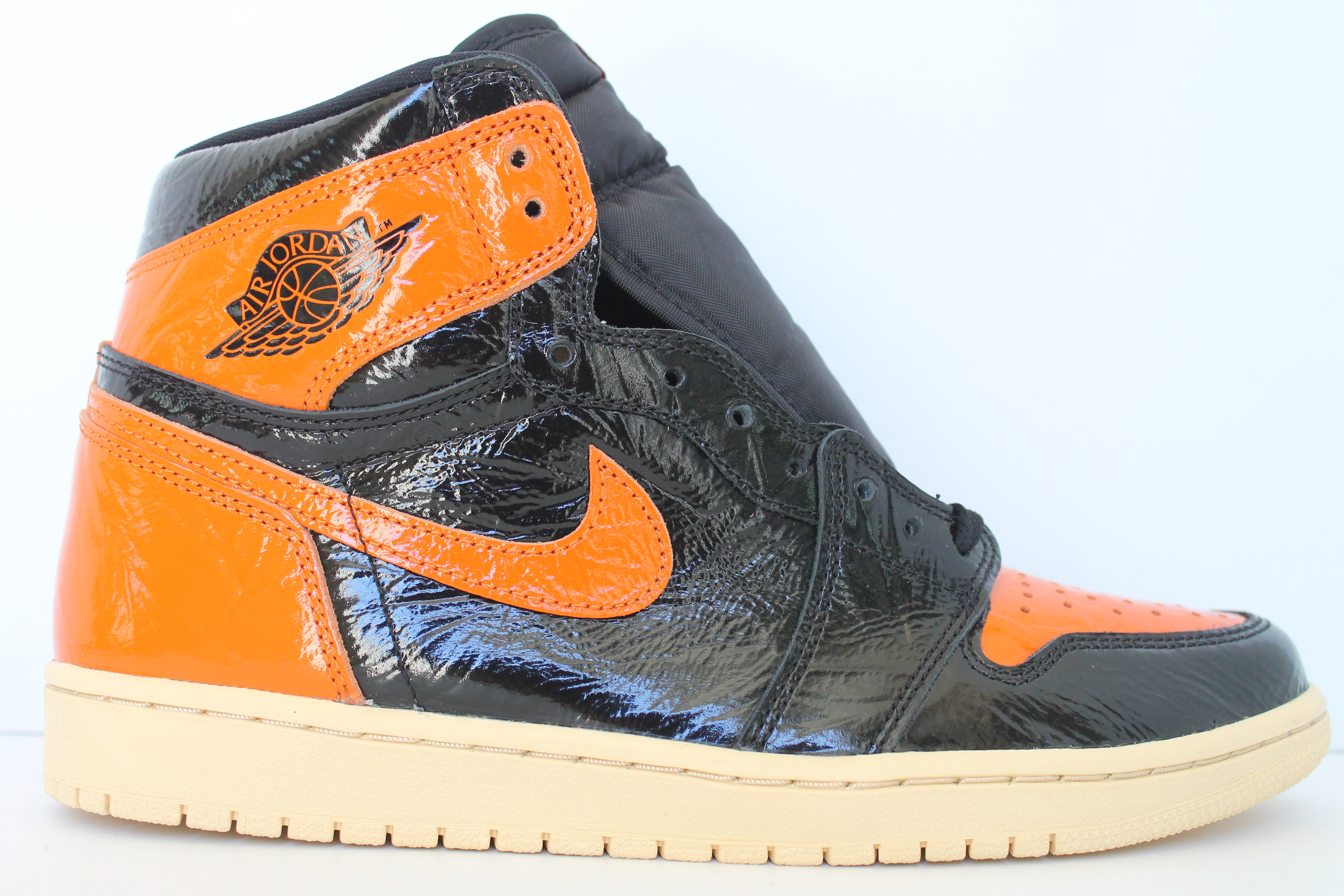 Air Jordan 1 Retro High OG "Shattered Backboard 3.0" - Orange/Black