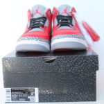 Air Jordan 3 Retro Chicago Exclusive - Red