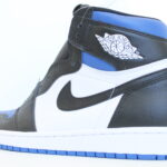 Air Jordan 1 Retro High OG - Royal Toe