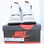 Air Jordan 1 Retro High OG Smoke Grey - Image 2