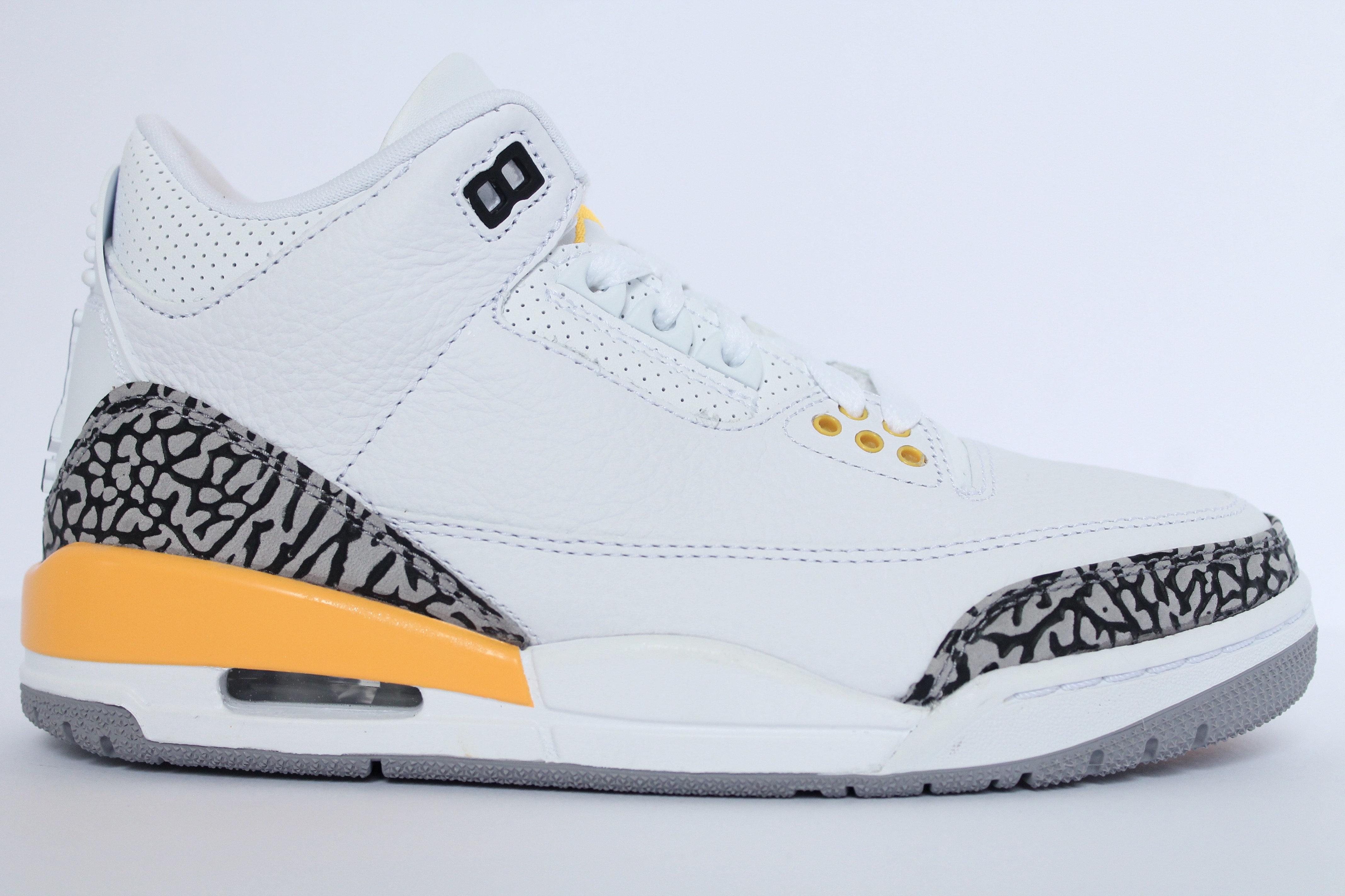 Air Jordan 3 Retro Women's Laser Orange