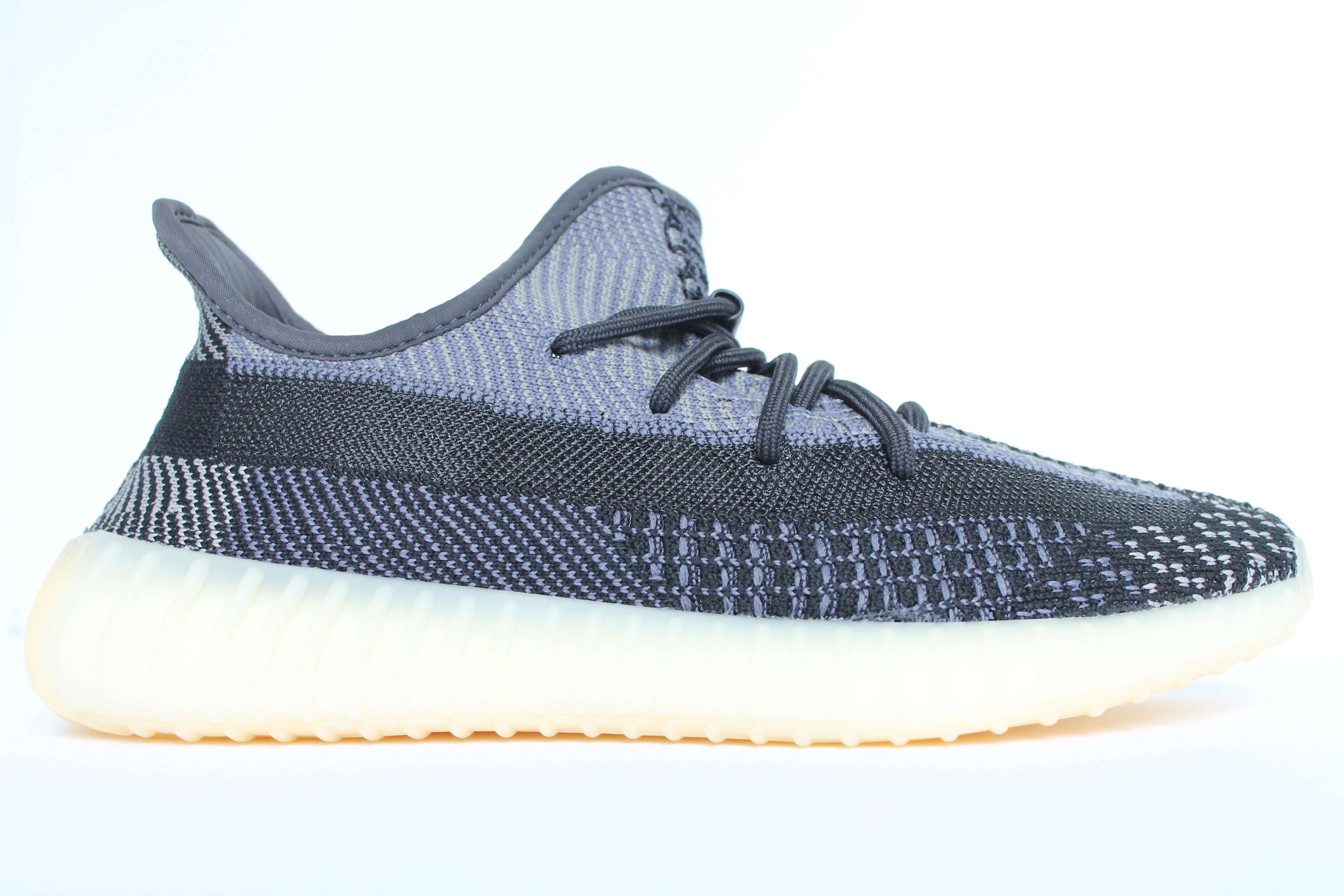 adidas Yeezy Boost 350 V2 Carbon