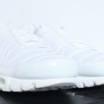 Nike Air Max Plus x Supreme - White