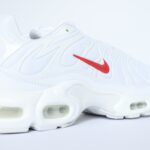 Nike Air Max Plus x Supreme White - Image 9