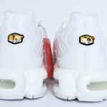 Nike Air Max Plus x Supreme - White