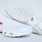 Nike Air Max Plus x Supreme - White