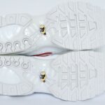 Nike Air Max Plus x Supreme - White