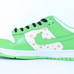 Supreme®/Nike® SB Dunk Low OG QS - Green