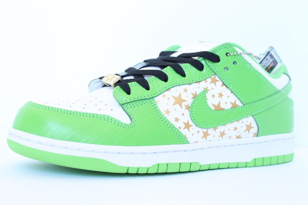 AuthentKicks | SupremeÂ®/NikeÂ® SB Dunk Low OG QS Green