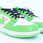 Supreme®/Nike® SB Dunk Low OG QS - Green