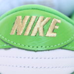 Supreme®/Nike® SB Dunk Low OG QS - Green