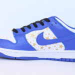 Supreme®/Nike® SB Dunk Low OG QS - Blue