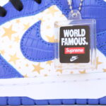 Supreme®/Nike® SB Dunk Low OG QS - Blue