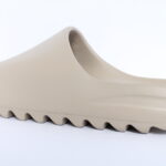 adidas Yeezy Slide 'Pure'