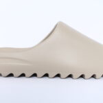 adidas Yeezy Slide 'Pure'