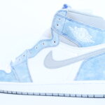 Air Jordan 1 Retro High OG - Hyper Royal