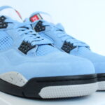 Air Jordan 4 Retro - University Blue