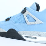 Air Jordan 4 Retro - University Blue