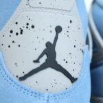 Air Jordan 4 Retro - University Blue