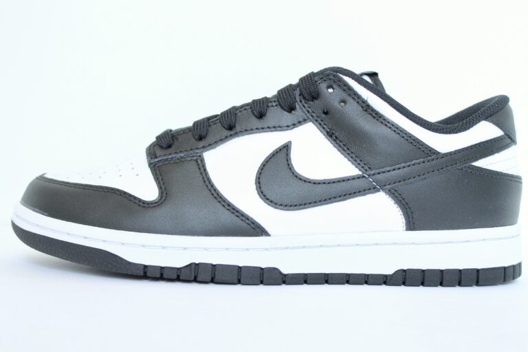 AuthentKicks | Nike Dunk Low WMNS âBlack Whiteâ