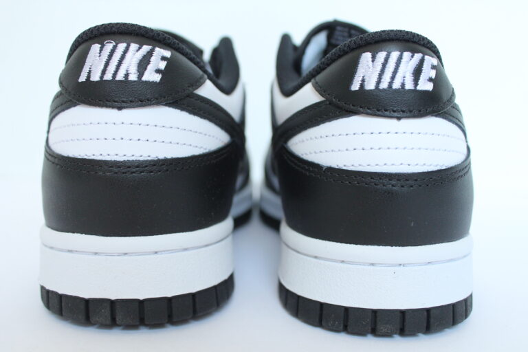 AuthentKicks | Nike Dunk Low WMNS ‘Black White’
